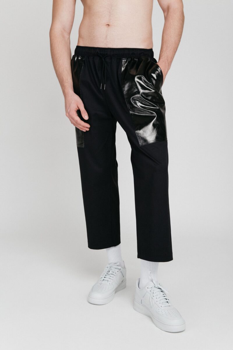 CROPPED PANTS IN BLACK - Image 2