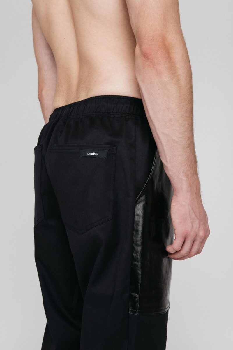 CROPPED PANTS IN BLACK - Image 3