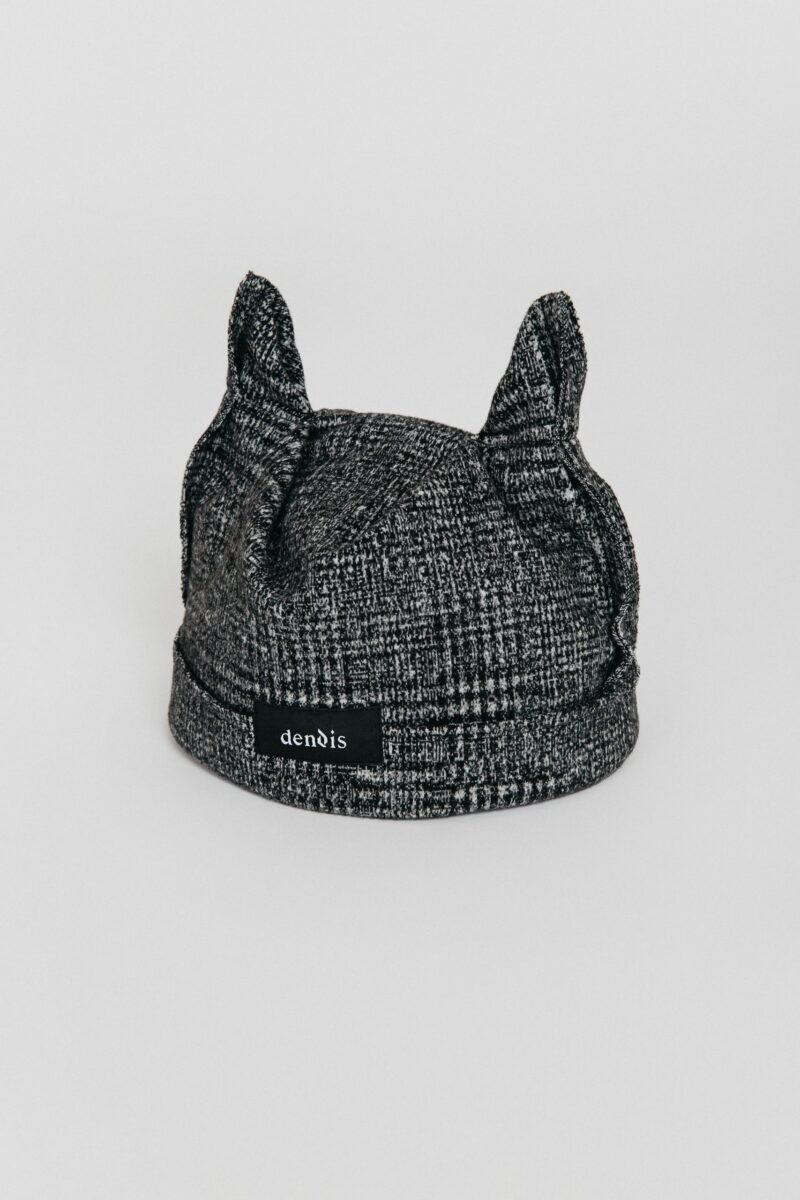 HAT WITH HORNS - Image 4